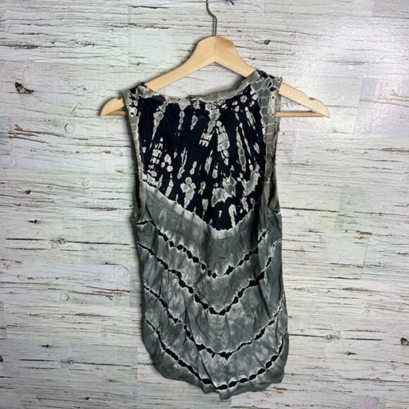 Young Fabulous & Broke Black and Gray Tank Top size medium - Picture 6 of 7